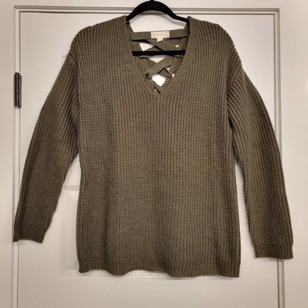 ALTER'D STATE V-Neck Oversized Olive Green Knit Sweater